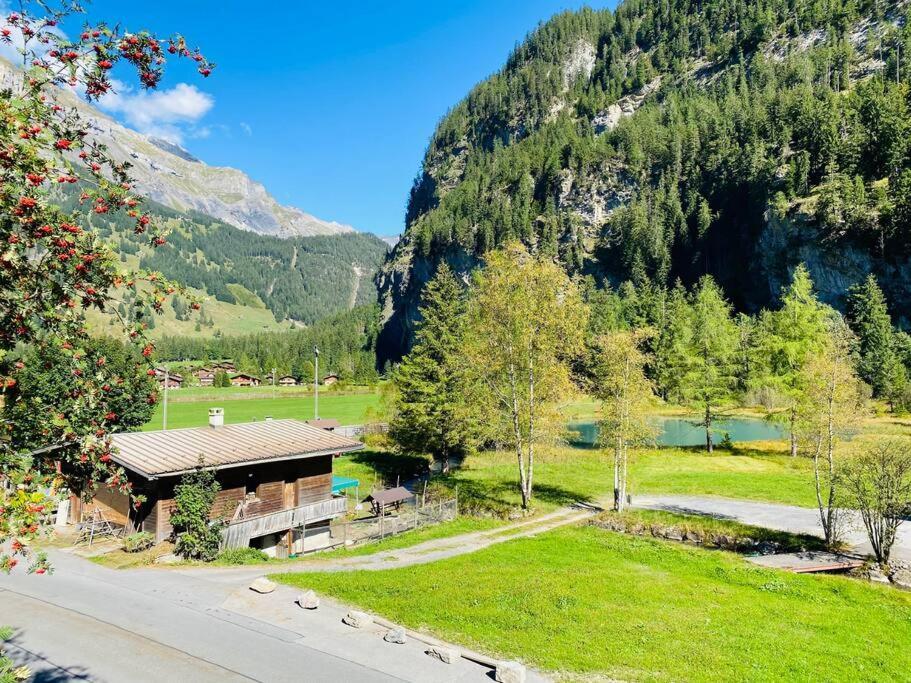 Cozy Apartment In Vintage House In Kandersteg Eksteriør bilde